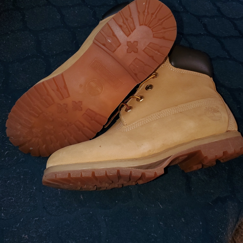 Timberland - Picture 3 of 5